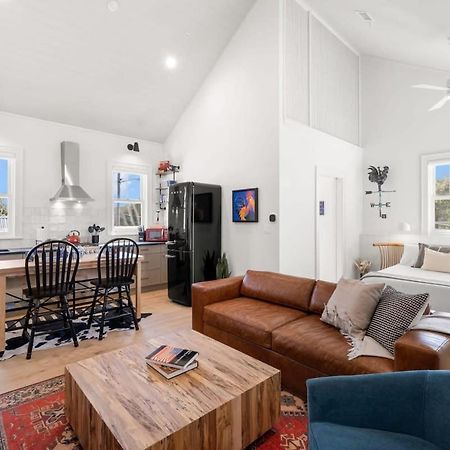 טאמפה Casa Romeo - Luxury Ybor Apt, Steps To 7Th Ave מראה חיצוני תמונה