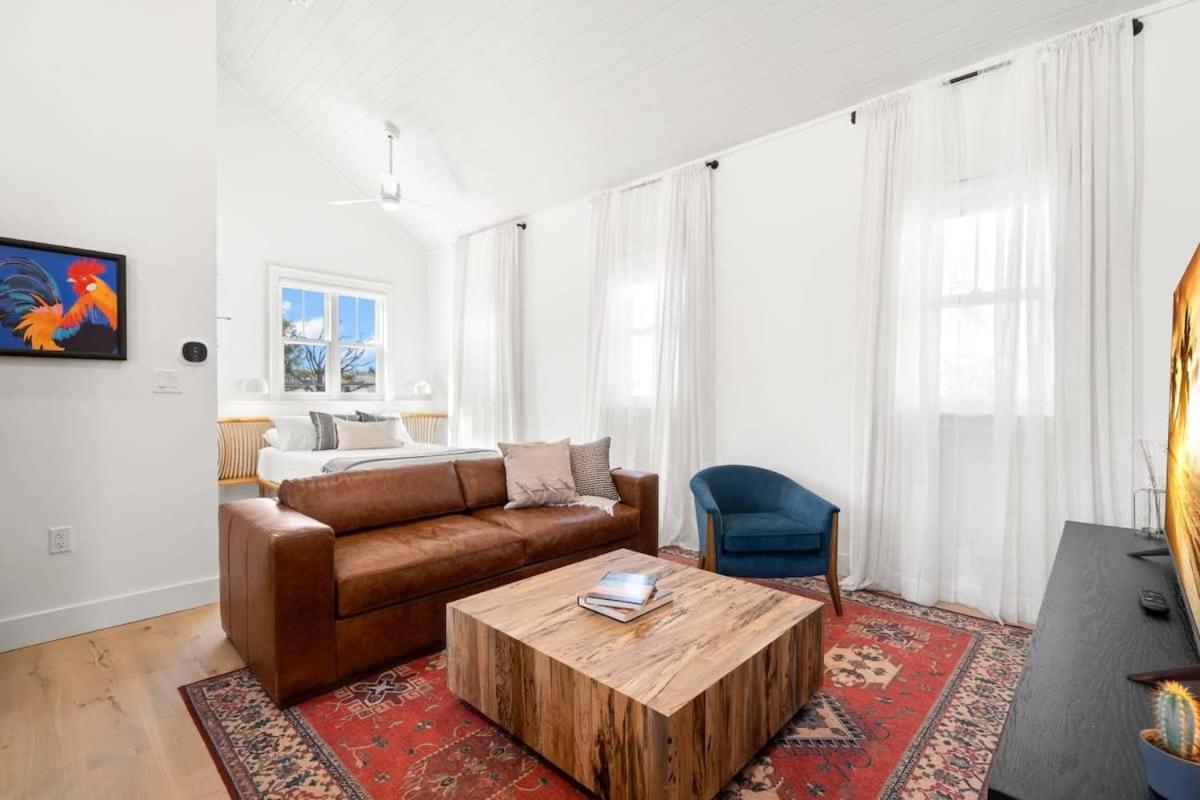 טאמפה Casa Romeo - Luxury Ybor Apt, Steps To 7Th Ave מראה חיצוני תמונה