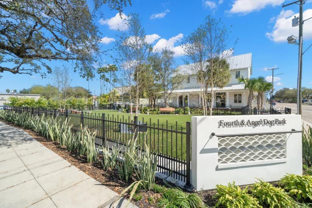 טאמפה Casa Romeo - Luxury Ybor Apt, Steps To 7Th Ave מראה חיצוני תמונה